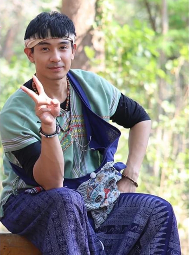 สุดช็อก "หมู ภูษณะ" พระเอกช่องดังโดนงูกัด หวิดสิ้นชื่อโชคดีไปหาหมอทัน