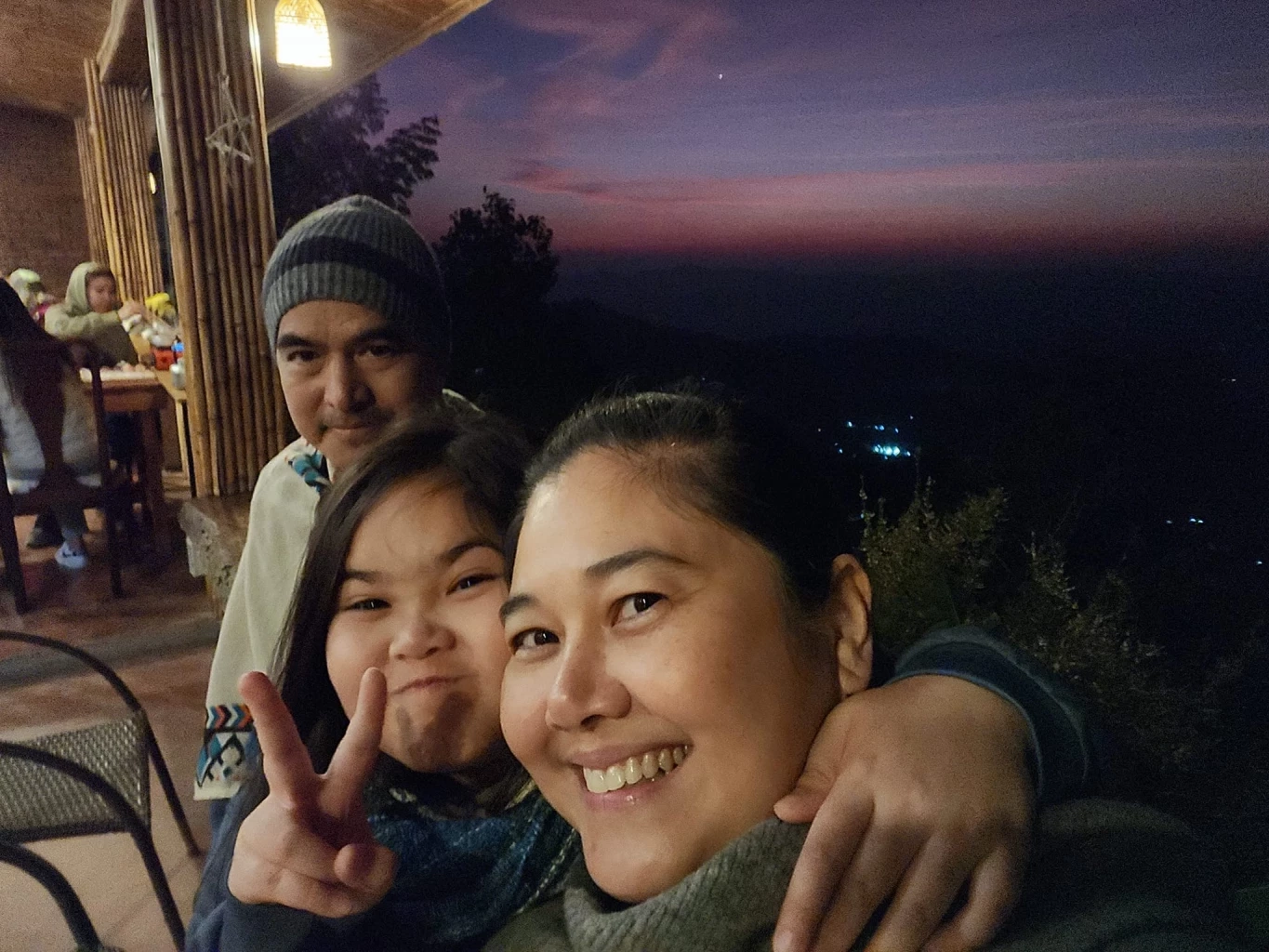 แฟน ๆ ร่วมอนุโมทนา หลัง ไก่ มีสุข ถวายที่ดินกว่า 20 ไร่ สร้างที่พำนักสงฆ์