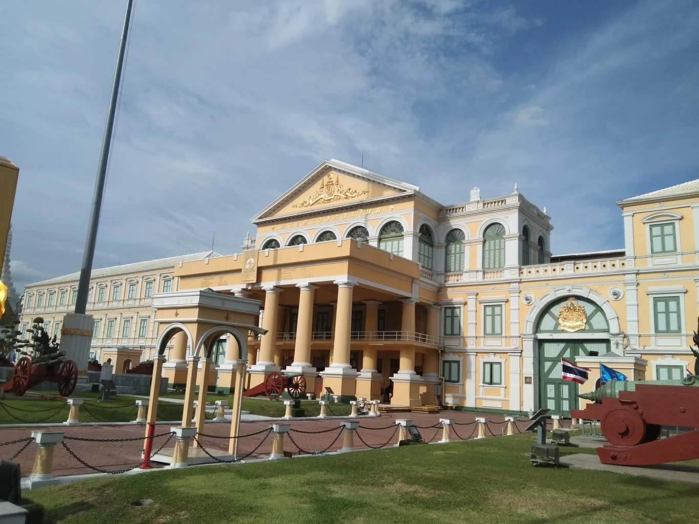 กระทรวงกลาโหม 