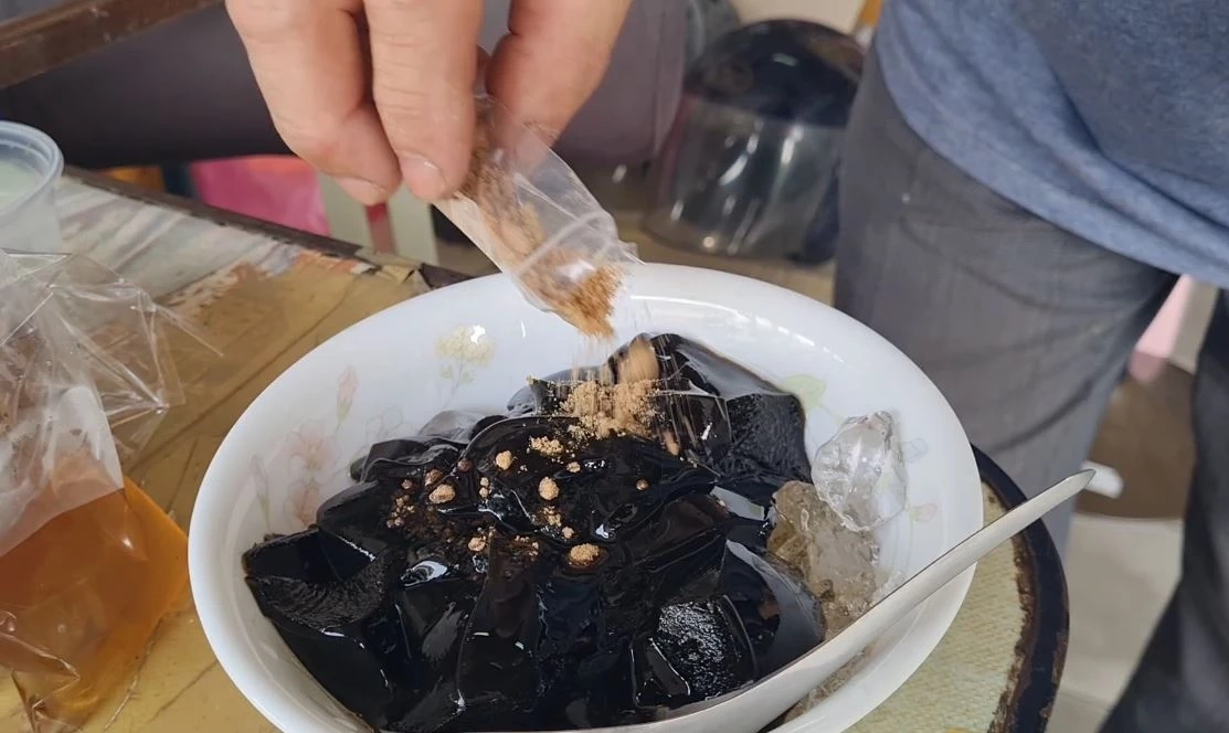 "เจ้อ้อย" ตื่นเต้นทักษิณกลับไทย เตรียมเฉาก๊วยโบราณของชอบ ไปฝากที่สนามบิน