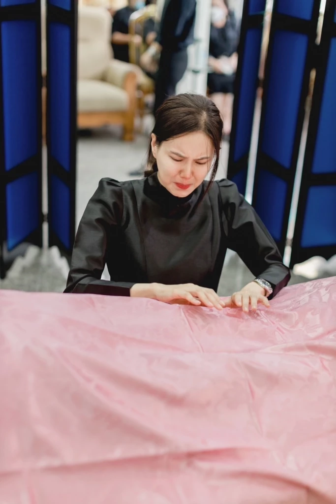 คนบันเทิงร่วมอาลัย "เจี๊ยบ พิจิตตรา" สุดเศร้าสูญเสียคุณยายอันเป็นที่รัก