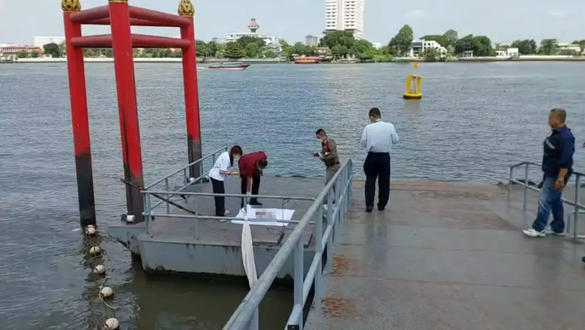 ศพทารก 9 เดือน ลอยติดท่าน้ำวัดราชาธิวาส
