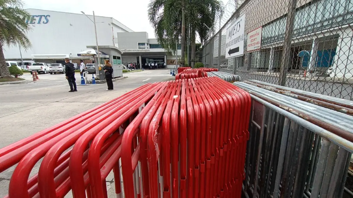 “เนวิน” ตรวจความเรียบร้อยอาคาร MJETS สถานที่รับ“ทักษิณ”
