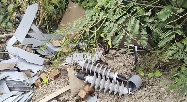 โจรปีนเสาไฟ ยกหม้อแปลงขนาดใหญ่ รื้อเอาทองแดงไปขาย