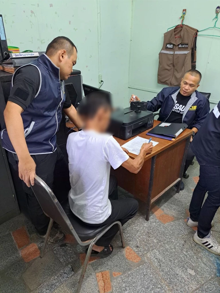 รวบ อดีตตำรวจจ่ากอง หนีคดีขโมยปืนโรงพักตาคลี 10 ปีที่แล้ว