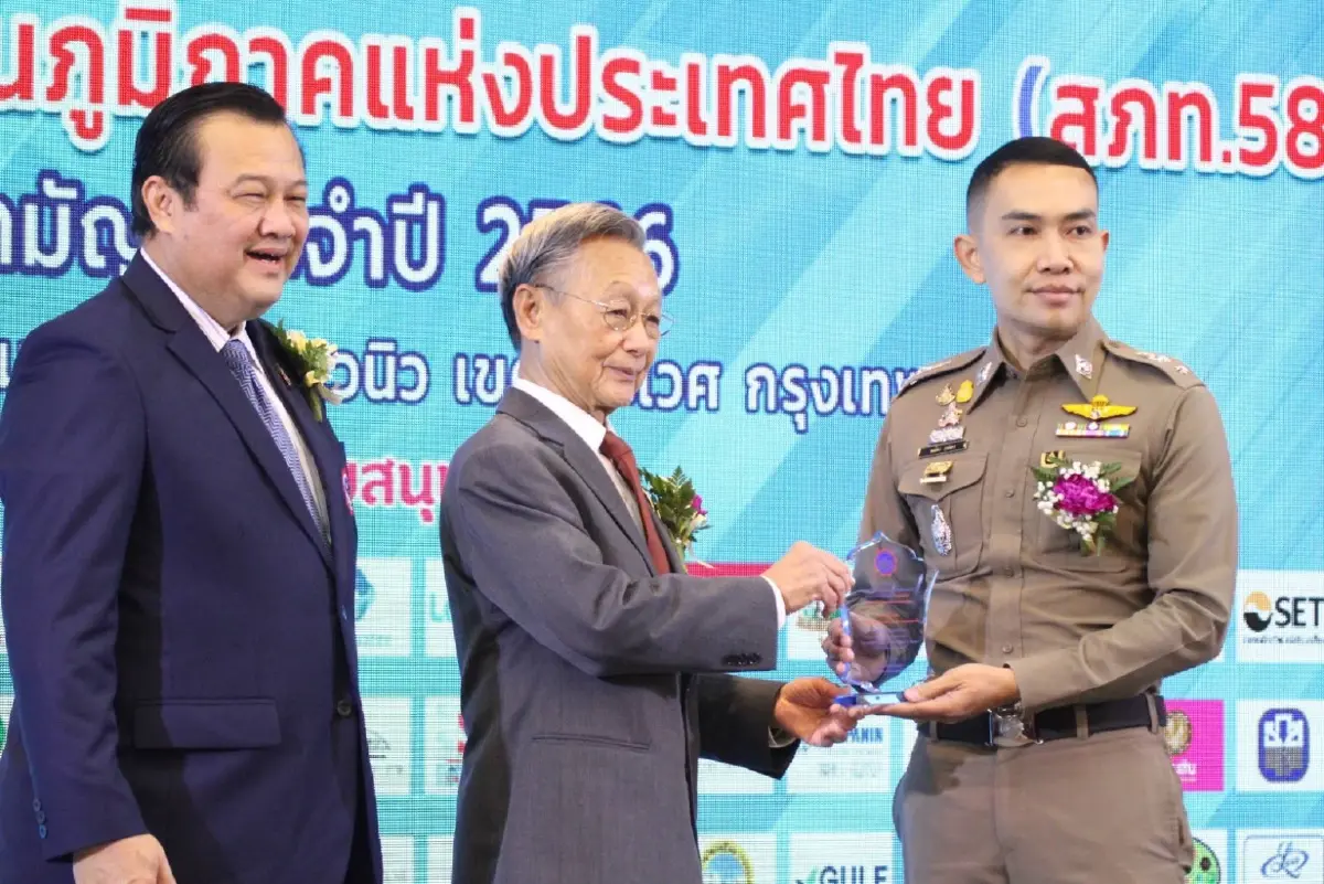ผู้สื่อข่าวเนชั่น รับรางวัล “นักข่าวน้ำดี” จากสมาคมหนังสือพิมพ์ฯ