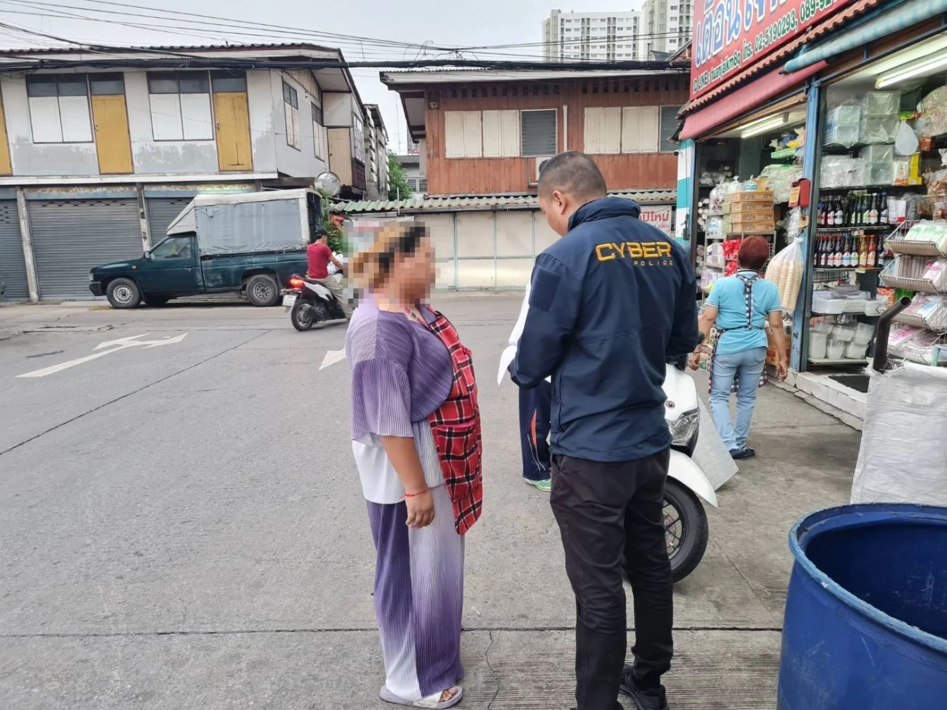 รวบสาว 44 ปลอมเพจ"แม่ตั๊ก กรกนก" โพสต์ขายกล่องสุ่ม หลอกดูดเงิน