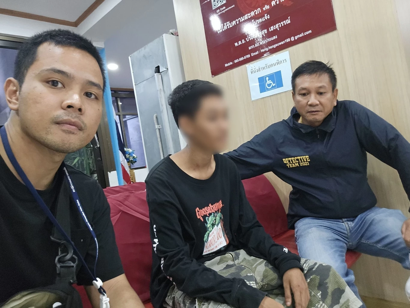 รวบโจ๋ 17 หัวร้อนฉุนถูกรถเบียด ชักมีดไล่ฟันกลางถนนสุขุมวิท