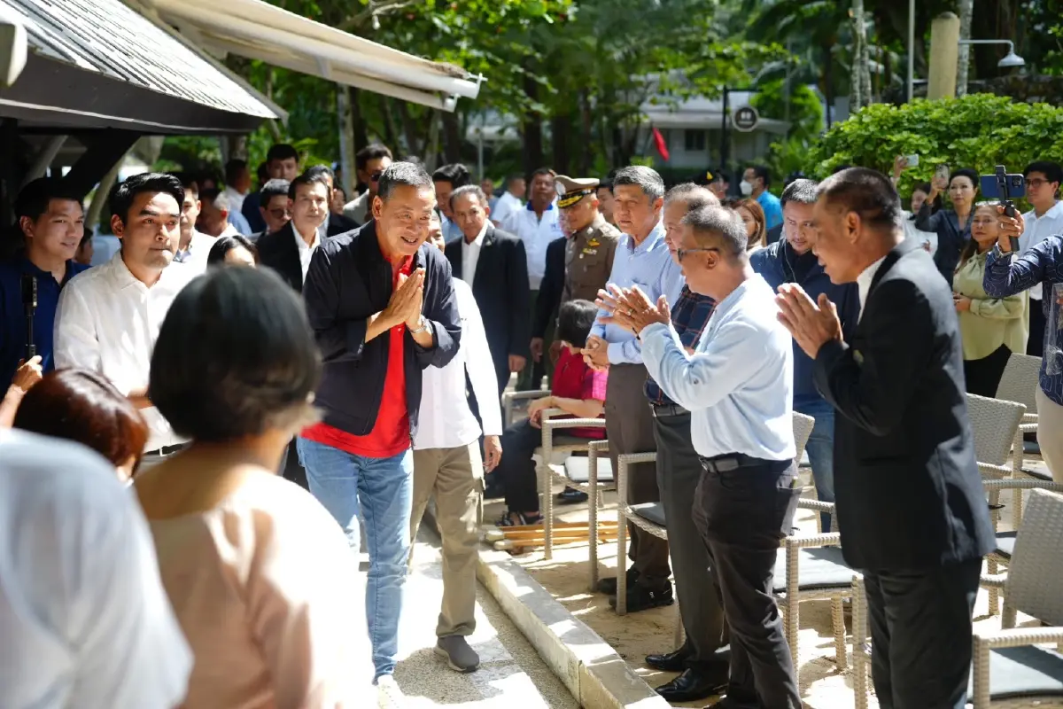 "เศรษฐา"ยกทัพลุยพังงาฟังผู้ประกอบการชงสร้างสนามบินกระตุ้นเม็ดเงิน