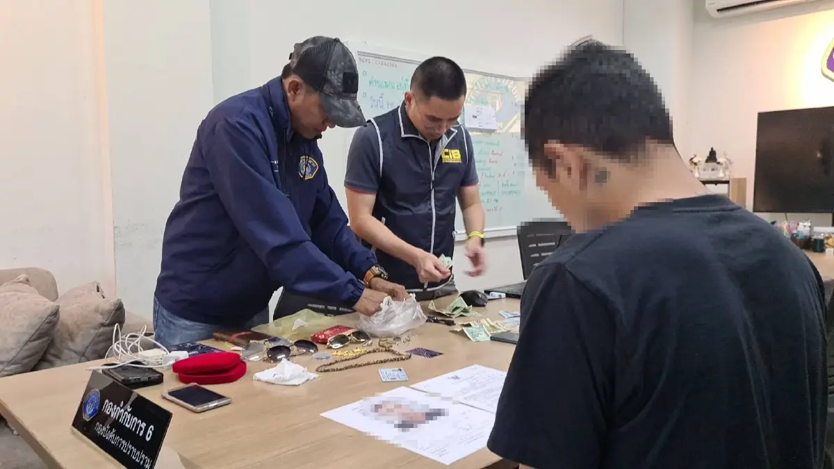 โจรแฝงตัวตีสนิท สบโอกาสกวาดทอง-เครื่องเพชร กว่า 10 ล้านบาท
