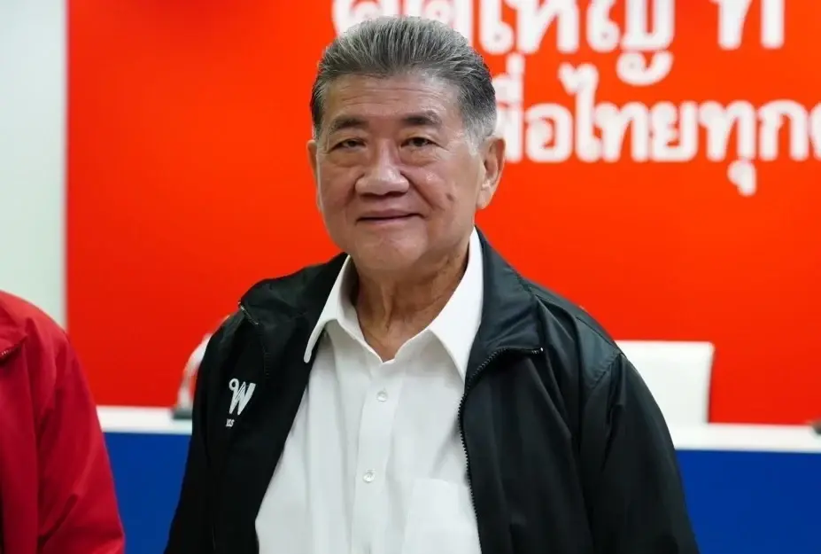 ภูมิธรรม เวชยชัย  รองหัวหน้าพรรคเพื่อไทย 