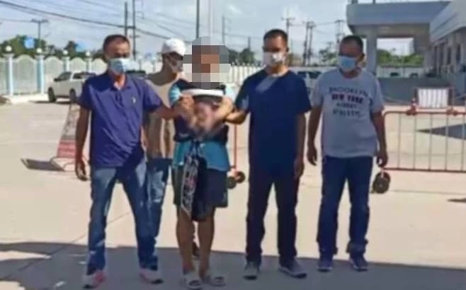 ตำรวจคุมตัวผู้ต้องทำแผนประกอบคำรับสารภาพ