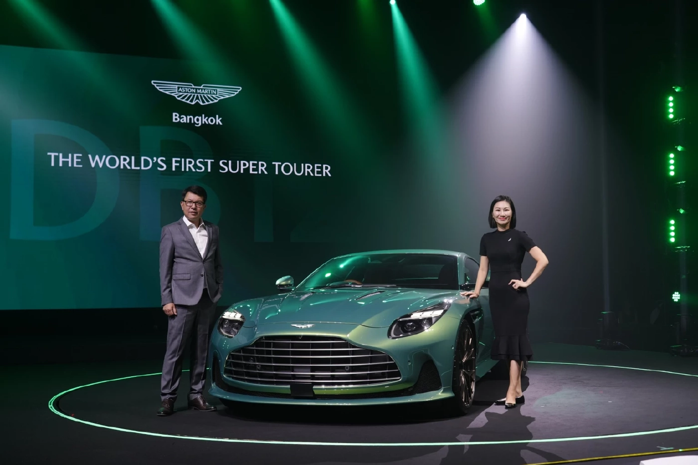 เปิดสเปก แอสตัน มาร์ติน ‘DB12’ ซูเปอร์คาร์สุดหรู 21.9 ล้าน