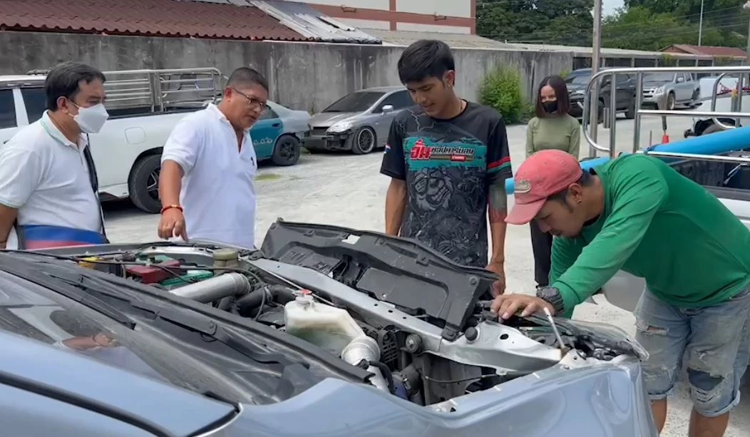 อู่เปิดค่าซ่อมกระบะแต่งซิ่ง เผย รถไม่มีประกัน ติดต่อเจ้าของไม่ได้