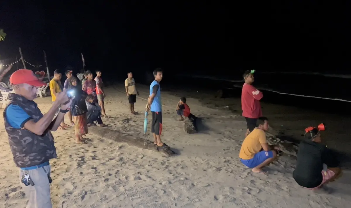 พบร่าง นศ.ปี 1 ลงเล่นน้ำทะเลหาดยาว ถูกคลื่นซัดไปไกล 2 กิโลเมตร