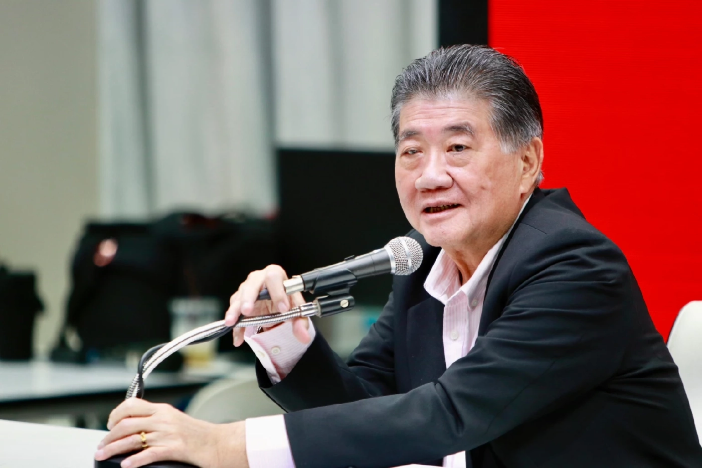 ภูมิธรรม ระบุ เป็นไปไม่ได้ กลับไปพรรคร่วมเดิม 312 เสียง