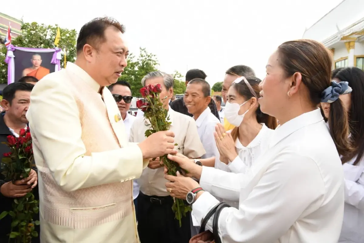 "สุชาติ" ส่งโพสต์บอกความนัย หลังชื่อหลุดโควตา"ครม.เศรษฐา1"