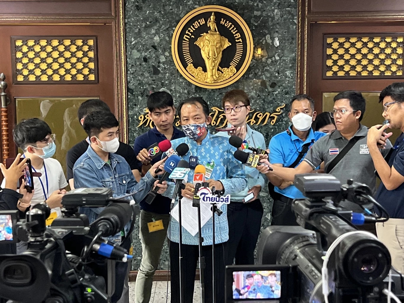  &quot;นายศรีสุวรรณ จรรยา&quot; นายกสมาคมต่อต้านสภาวะโลกร้อน