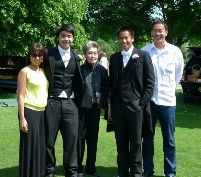 พญ.พักตร์พิไล ทวีสิน หรือ หมออ้อม 