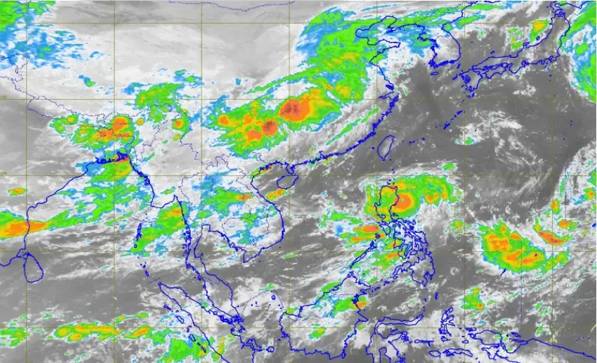 พยากรณ์อากาศวันหยุด อุตุฯ เผยประเทศไทยมี "ฝนลดลง" อัปเดตเส้นทางพายุ