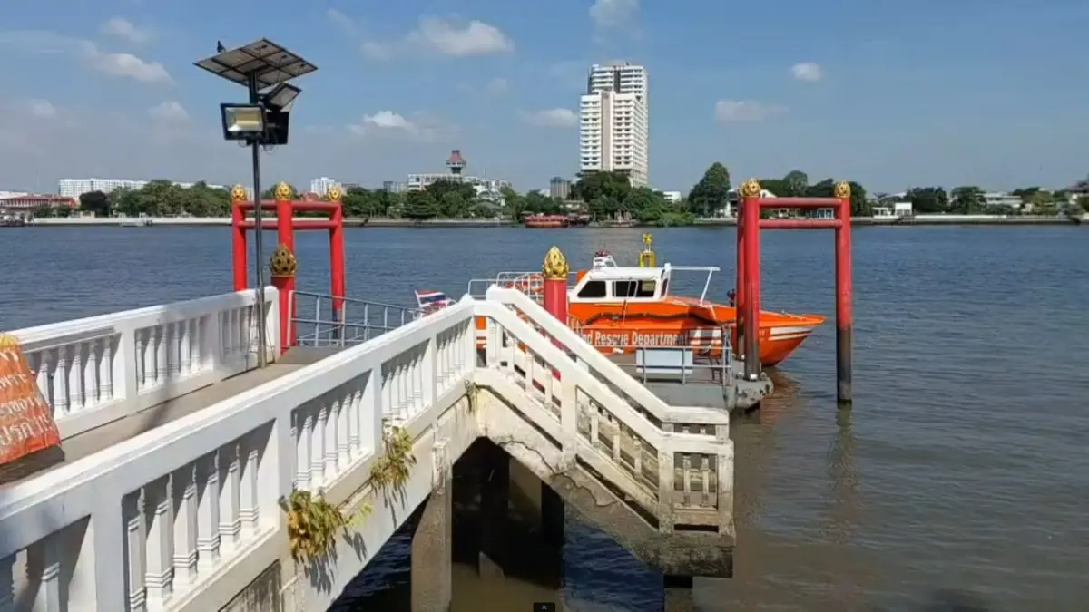 ศพทารก 9 เดือน ลอยติดท่าน้ำวัดราชาธิวาส
