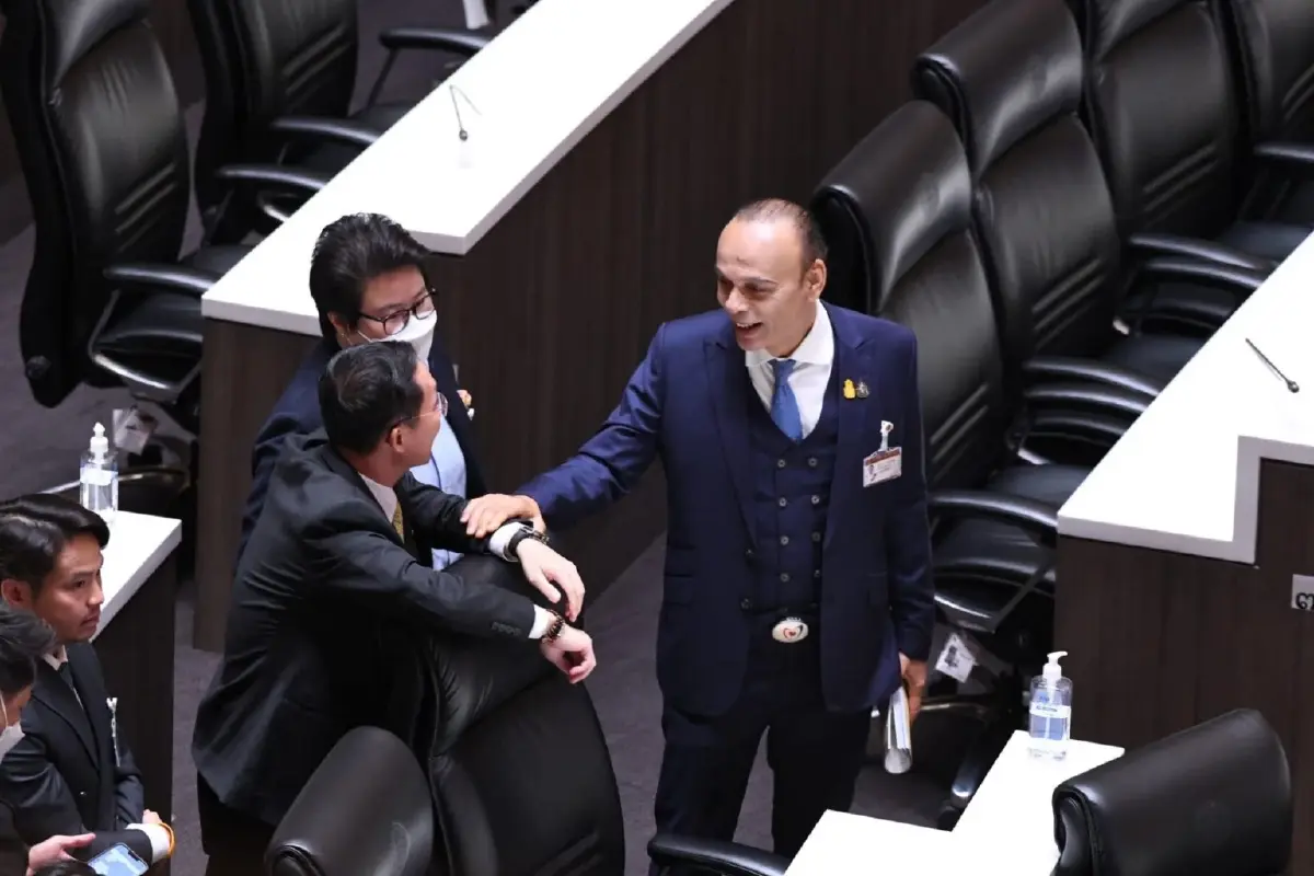 เรืองไกร ข้องใจ ส่งจดหมายขอนายกฯ สั่งกรมสรรพากร สอบ"ชาดา" ปมเลี่ยงเสียภาษี