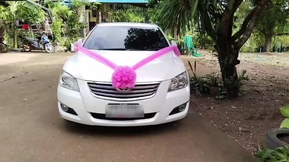 รักล้นใจ! สาวนครพนม รอไม่ไหว ยกขันหมากสินสอดนับล้าน สู่ขอ หนุ่มระยอง