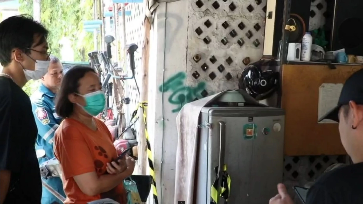 สลด คนสวนลูกจ้าง กทม.ป่วยรุมเร้า คว้าลูกโม่เป่าขมับดับคา สนง.เขตลาดพร้าว