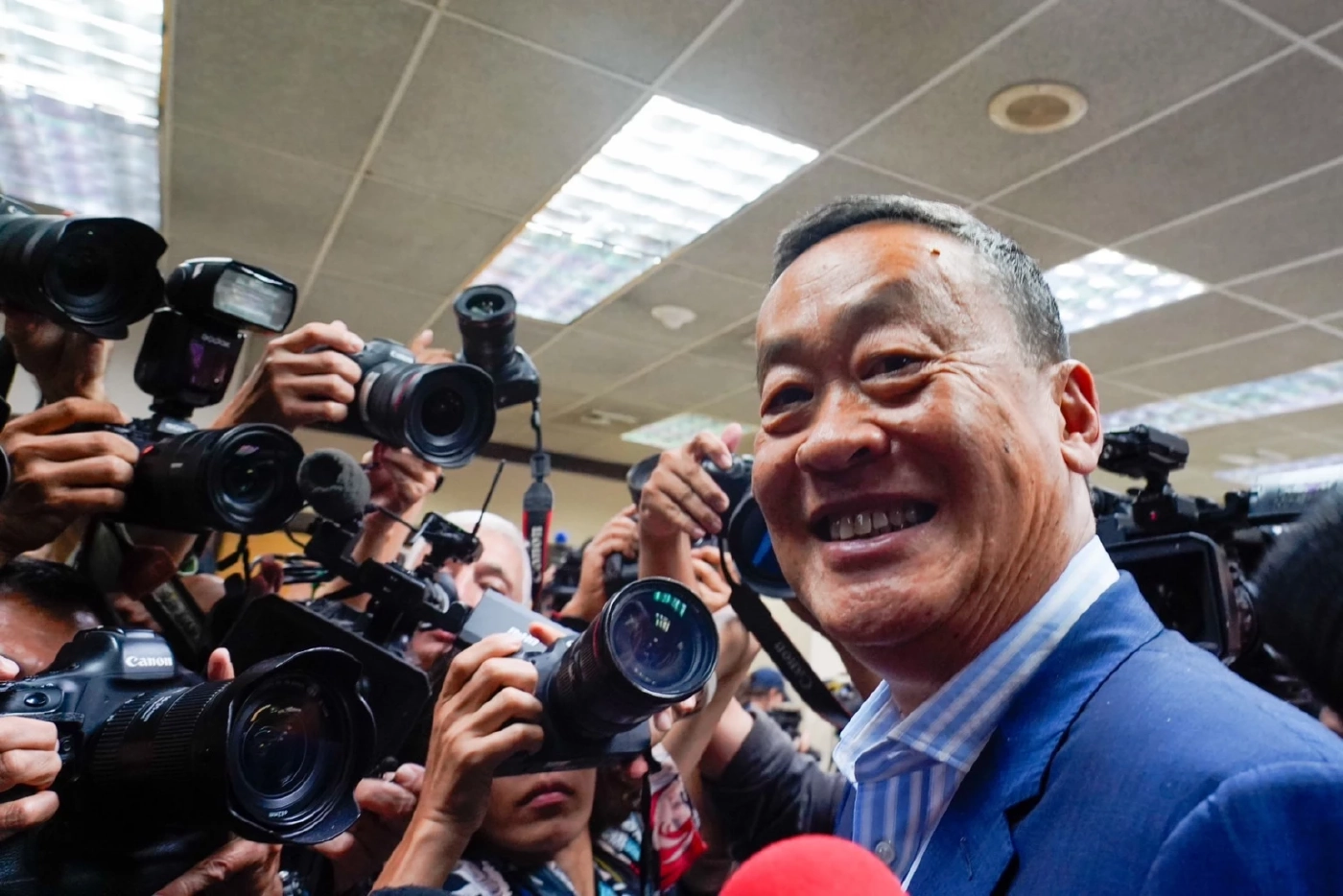  นายเศรษฐา ทวีสิน แคนดิเดตนายกจากพรรคเพื่อไทย 