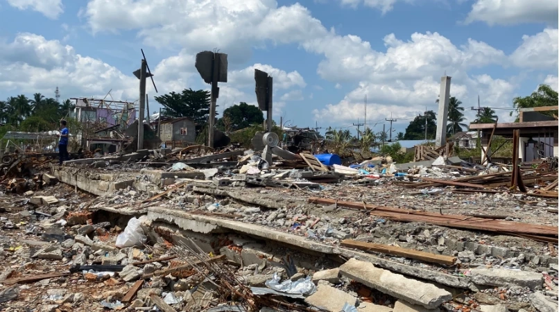 ตร.คุมตัว 2 ผัวเมีย เจ้าของ "โกดังพลุมูโนะ" ฝากขัง เล็งแจ้งข้อหาเพิ่ม