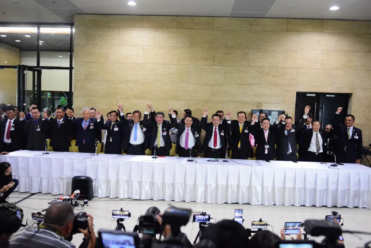 บรรยากาศการแถลงจัดตั้งรัฐบาลของพรรคเพื่อไทย วันนี้ 21 ส.ค.