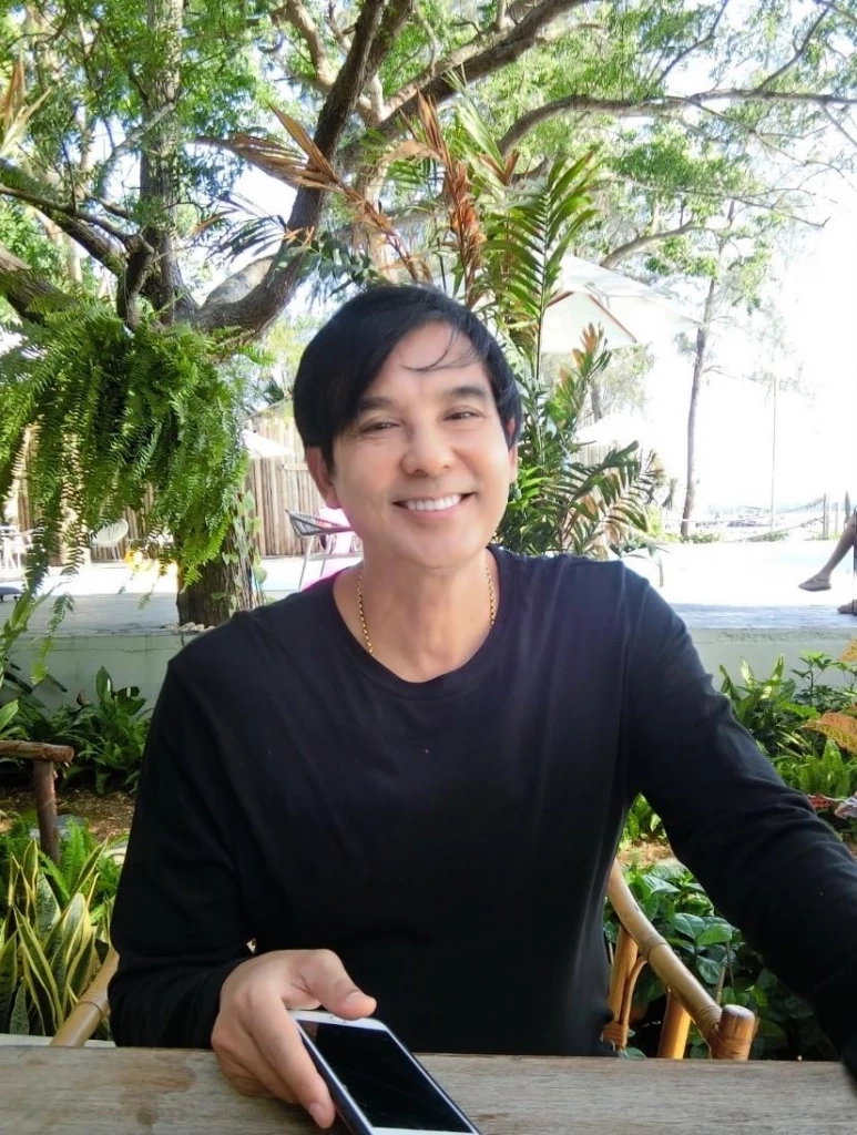 เปิดประวัติ "เด็จพี่-พร้อมพงศ์" ในวันที่คัมแบ็ก