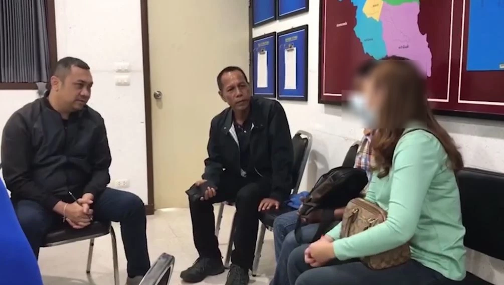 แจ้ง 4 ข้อหา "เสี่ยไหว-เจ๊หลิน" เจ้าของโกดังพลุมูโนะ สารภาพนำเข้าจากจีน