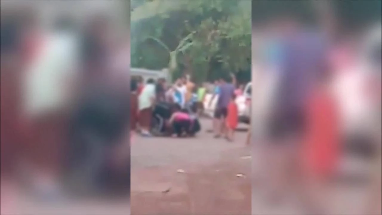 ชาวบ้านช่วยเหลือ น.ส.สะไบคำ