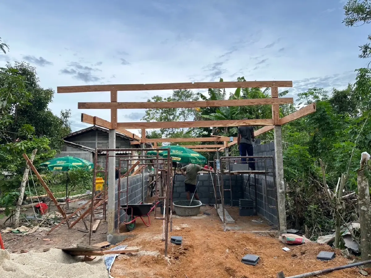 โจรใต้ วางระเบิดทหารพราน ขณะซ่อมสร้างบ้านปันสุข พลีชีพ 1 นาย บาดเจ็บ 4