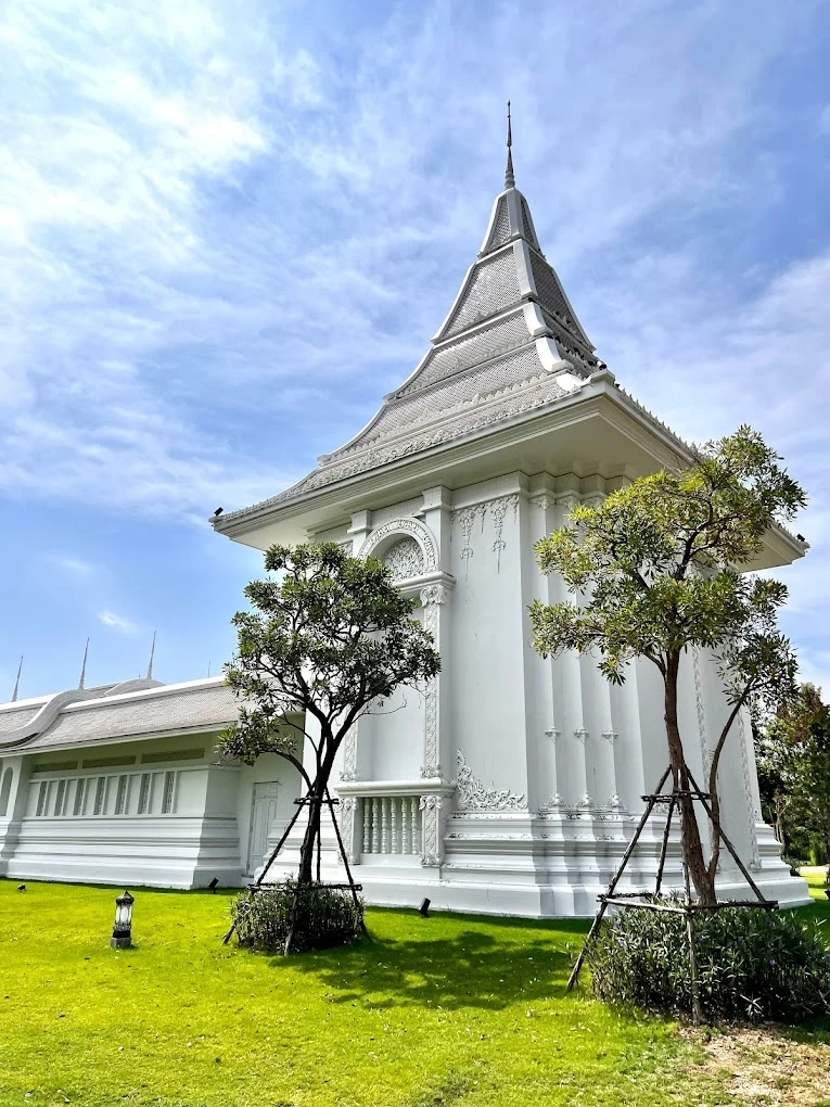 เข้าพรรษานี้พาไป "หอมนสิการ" ธรรมะแกลเลอรี่ คอมมูนิตี้กลางหุบเขา