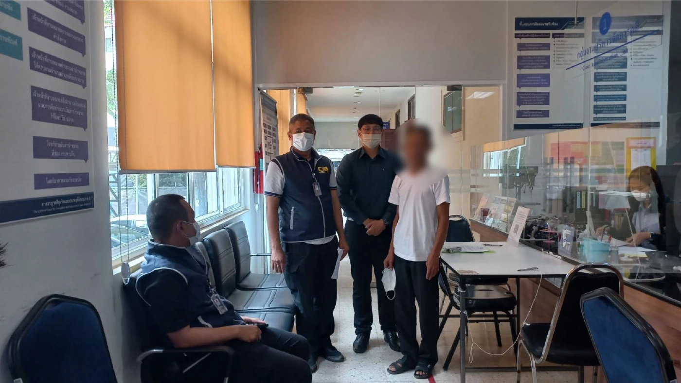 รวบ อดีตตำรวจจ่ากอง หนีคดีขโมยปืนโรงพักตาคลี 10 ปีที่แล้ว