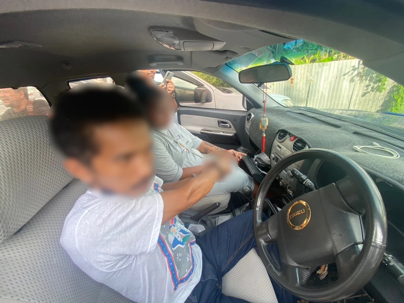 จับแก๊งค้ายาเมืองยะลา พร้อมของกลางยาบ้ากว่า 2 แสนเม็ด