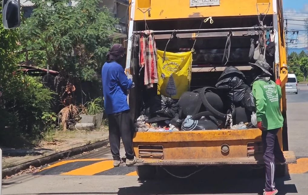 ฟังความอีกด้าน ดรามาเทศบาลฯ ขายถุงดำ 10 บาท ชี้ แก้ปัญหาคนไม่จ่ายค่าบริการ