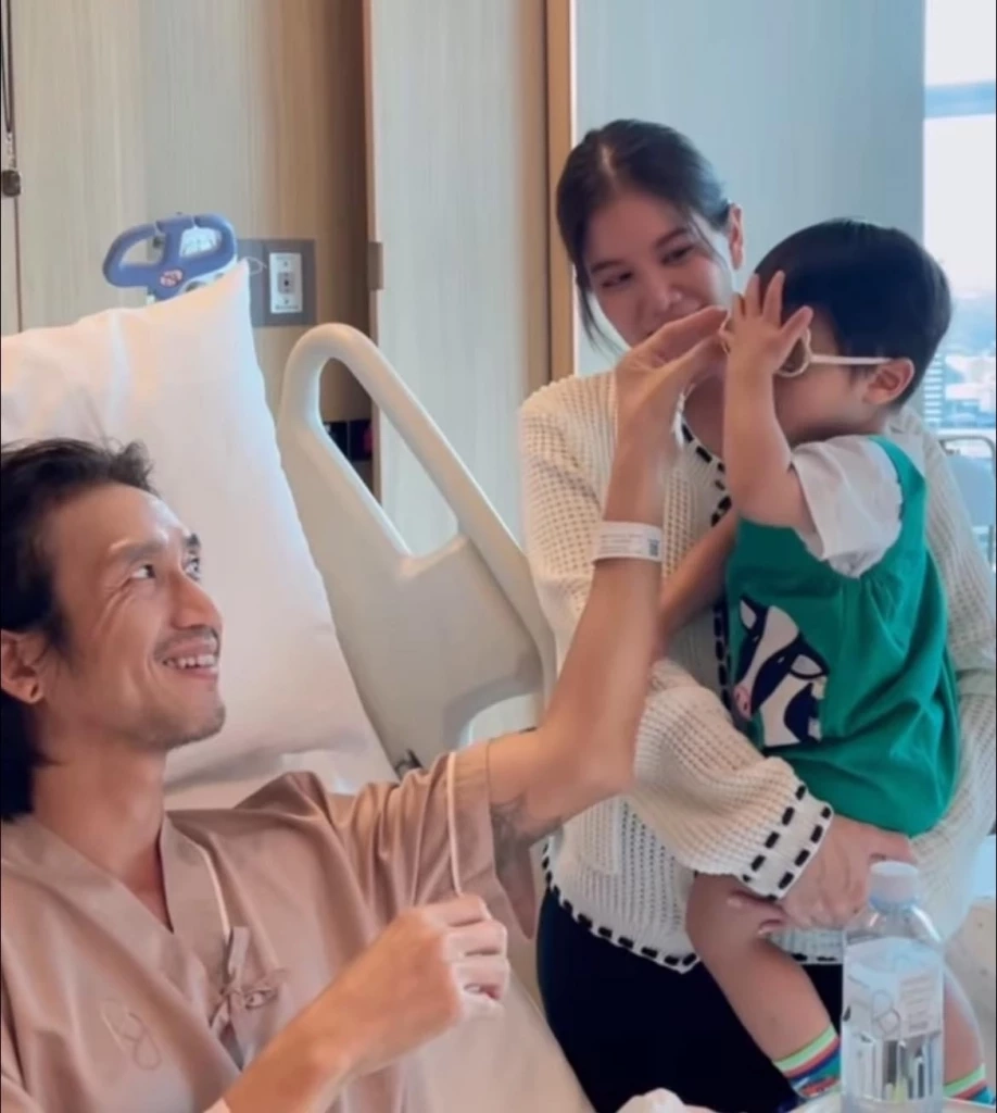 ซึ้งใจ "ก้อย รัชวิน" อุ้มท้องลูกคนที่สองดูแล "ตูน บอดี้สแลม" หลังผ่าตัดใหญ่