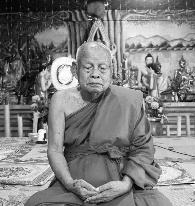 วงการสงฆ์อาลัย "พ่อท่านขาว จนฺทูปโม" เกจิอาจารย์เมืองพัทลุง มรณภาพแล้ว