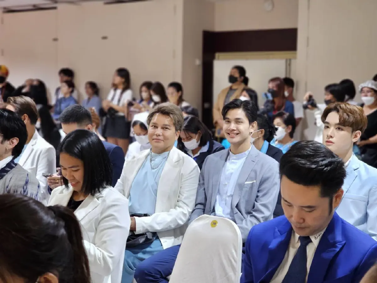 ผู้ประกาศข่าวเนชั่น รับรางวัลเกียรติคุณ สาขาสื่อมวลชนดีเด่นแห่งแผ่นดิน
