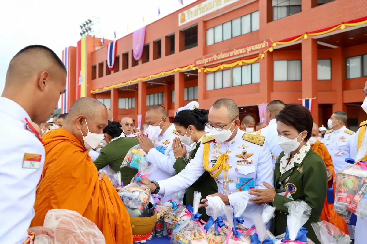 "พล.อ.ประยุทธ์" ร่วมงานครบรอบ136 ปี โรงเรียนนายร้อยพระจุลจอมเกล้า