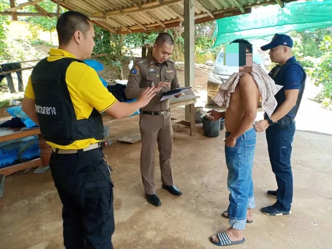 ตำรวจน้ำร่วมกองปราบ รวบมาเฟียแม่จัน รับงานพ่อตาจัดหามือปืนฆ่าลูกเขย