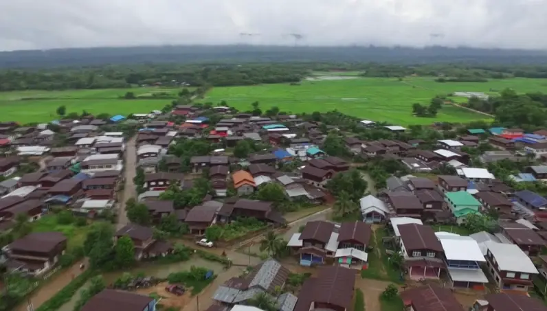 น้ำป่าทะลัก สั่งปิด “น้ำตกตาดโพธิ์-ตาดขาม” แหล่งท่องเที่ยวชื่อดัง (มีคลิป)