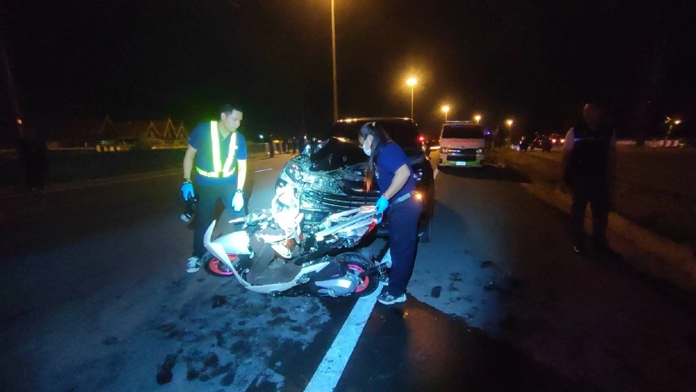 สลด! เด็กแว้นปทุม ซิ่งรถหนี ตร. ถูกหนุ่มจีนควบ "Porsche" หรู ขยี้ดับคาถนน