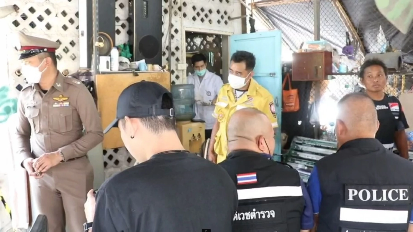 สลด คนสวนลูกจ้าง กทม.ป่วยรุมเร้า คว้าลูกโม่เป่าขมับดับคา สนง.เขตลาดพร้าว