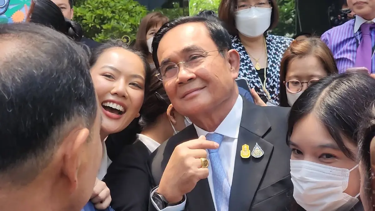 นายกฯ ชื่นชมการบินไทยฟื้นฟูเร็ว มีเงินสดบริหารหนี้ 5 หมื่นล้าน