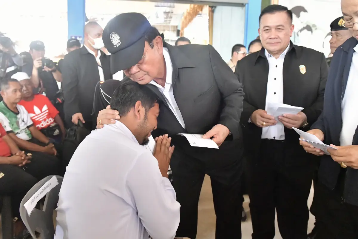 นายกฯ ปัด แนะแกนนำตั้งรบ.ใหม่ บอกเขาเก่งอยู่แล้ว ไม่รู้ "สุชาติ" ชิ่งหนีรทสช.
