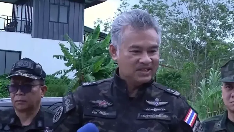 ร.ต.อ.ปิยะ รักสกุล รองอธิบดีกรมสอบสวนคดีพิเศษ หรือ ดีเอสไอ 